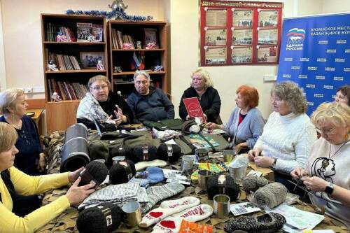 Единороссы встретились с волонтерами Казани, помогающими бойцам