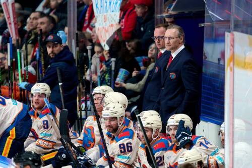 Плющев о работе канадских специалистов в КХЛ: Ниже опускаться некуда