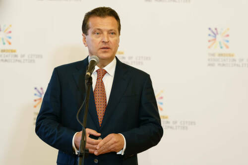 Ильсур Метшин: Кадровый голод испытывают практически все отрасли