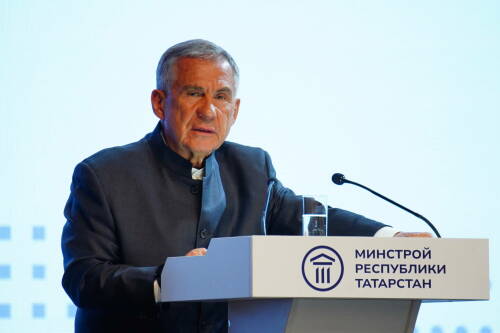 Минниханов отметил вклад строительной отрасли в экономику Татарстана