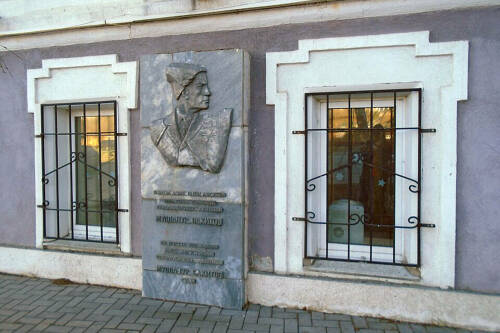 Не ценная личность? Как эксперт «отменил» Мулланура Вахитова и вызвал резонанс в Казани