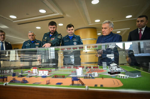 Минниханову представили макет будущего учебного полигона для пожарных и спасателей