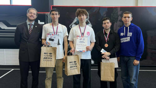 Молодогвардейцы организовали в Казани студенческий VR-турнир