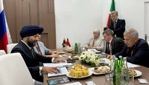 Минниханов встретился с президентом Международной палаты инвестиций и бизнеса Индии