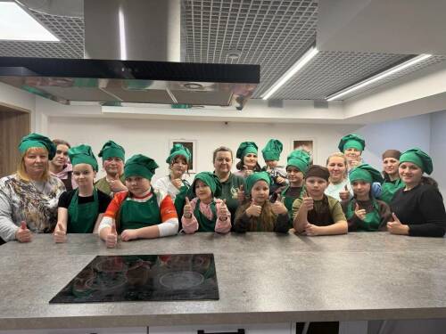 В Менделеевске прошел кулинарный мастер-класс для семей участников СВО