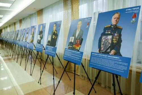 Портреты памяти и гордости: в Альметьевске продолжается проект «Отец героя»