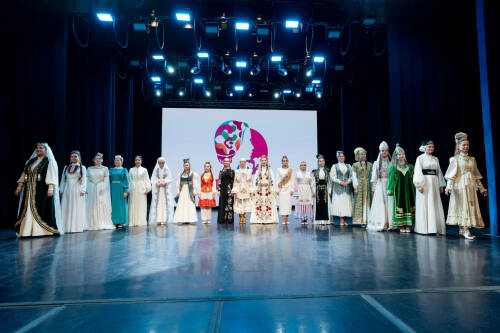 Стали известны финалистки республиканского конкурса «Татар кызы-2026»