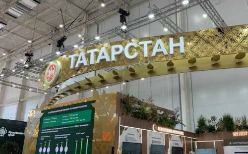 Председатель Правительства РФ Михаил Мишустин отметил успехи Татарстана в агропромышленном комплексе во время посещения стенда республики на выставке &laquo;Золотая осень&raquo;