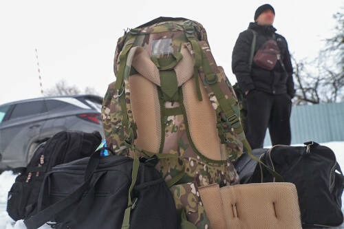 Сегодня из Республиканского центра «Патриот» в военные части к местам обучения отправились военнослужащие, недавно подписавшие контракт. Бойцы разъехались в самые разные рода войск – от железнодорожных до Войск беспилотных систем. С ребятами, которыми движет любовь к Родине и стремление ее защитить, удалось пообщаться «Татар-информу».