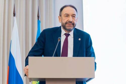 Песошин отметил вклад СИБУРа в развитие образования и социальной сферы в Нижнекамске