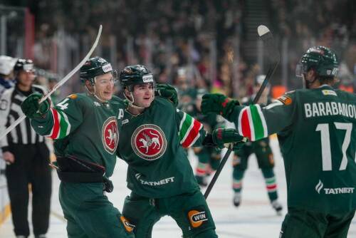 После паузы на Матч Всех Звезд «Ак Барс» был близок к продолжению серии неудач. Казанцы проигрывали нижегородскому «Торпедо» в две шайбы большую часть игры. За счет чего Митч Миллер и компания переломили ход встречи и о неудачном эксперименте Гатиятулина со звеном центрфорвардов – в материале «ТИ-Спорта».