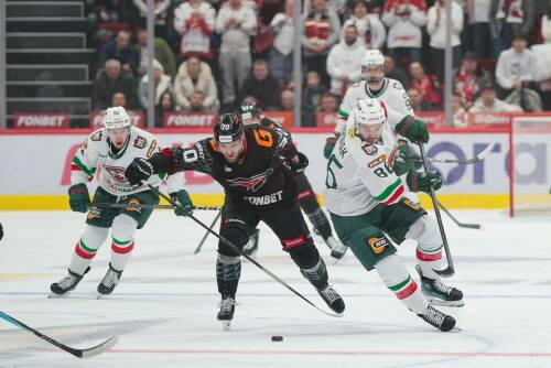 «Ак Барс» одержал уверенную победу над «Авангардом» в Омске благодаря трем очкам Яшкина