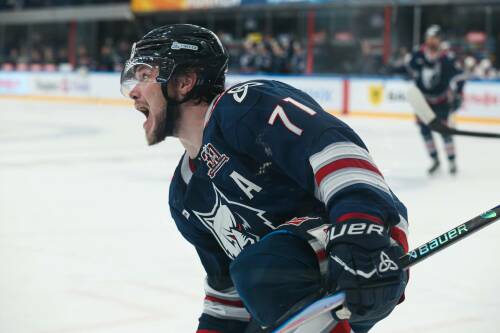 Нападающий «Нефтехимика» Белозеров: «Я максималист – это у меня в крови с детства»