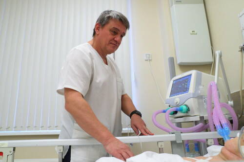 «Разучилась глотать и лишилась речи»: истории пациентов, заболевших энцефалитом