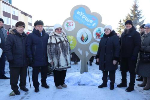 «Древо дружбы» зажглось в сквере Журналистов города Нурлата