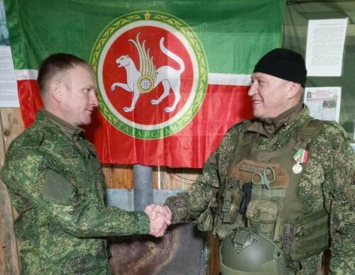 Боец СВО из Нурлата получил медаль Жукова на боевых позициях