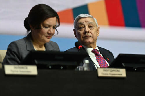 Мухаметшин на сессии в Альметьевске: «Мы вас будем критиковать. По-дружески, но будем»