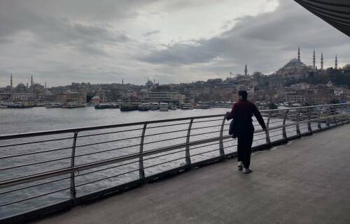 Коллеги предупреждали – «попадая в его сети, пропадаешь навсегда». Так оно в целом и случилось с впервые побывавшим в Стамбуле журналистом «Татар-информа», пусть и не навсегда, а всего на четыре дня. Пропасть во Втором Риме можно быстро, легко, а теперь еще и задорого. Подробнее – в нашем фоторепортаже.