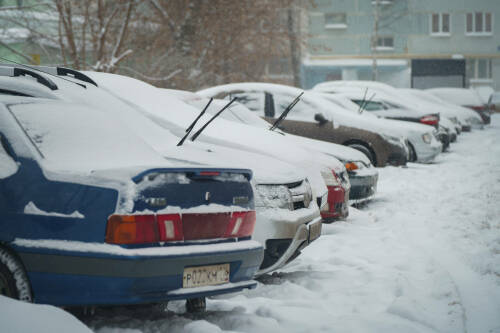 Платную парковку организуют на улице Большая Крыловка в Казани
