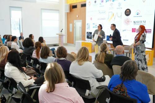 В Казани прошел благотворительный форум для женщин «Знать вовремя»