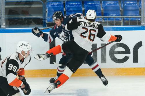 «Нефтехимик» не сумел переломить тренд и вновь проиграл «Амуру» в Хабаровске