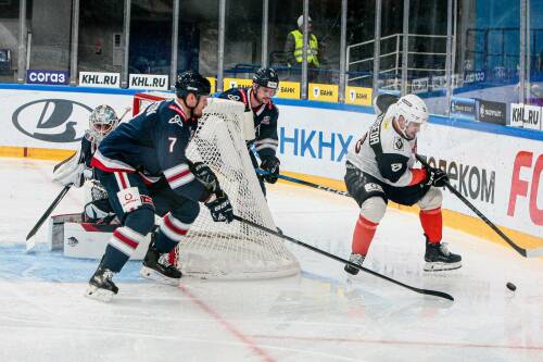 «Нефтехимик» откроет выездную серию встречей с «Амуром» в Хабаровске