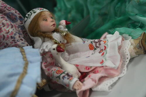 Живопись и авторская кукла: две художницы собрали в Казани «Сокровища древних тюрков»