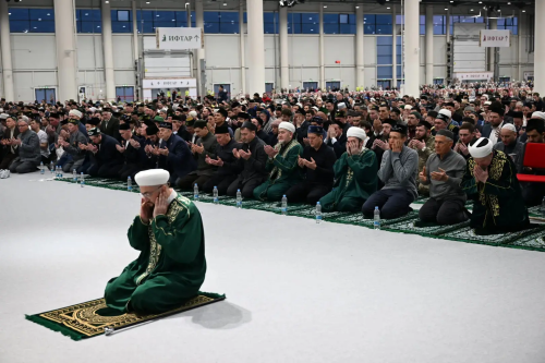 Минниханов после участия в Республиканском ифтаре: Да будет милость Аллаха со всеми вами!