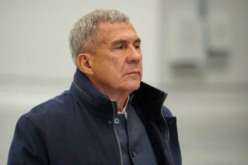 Рустам Минниханов сообщил об отправке 250 тонн гуманитарного груза в ЛНР и зону СВО