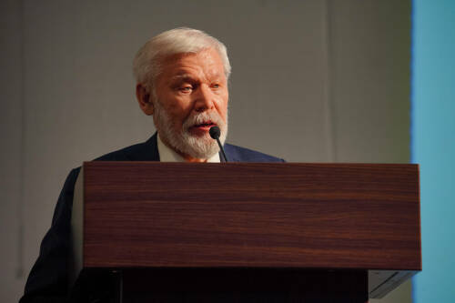 Ренат Харис: Народ Татарстана будет долго помнить работу Мухаметшина