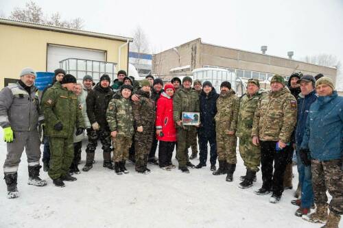 Автобус, 4 машины и 45 тонн груза отправлены из Нижнекамска в зону СВО
