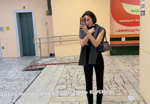 Пока в Праге разыгрывают медали в вакууме, в России кипят живые страсти. Алина Загитова стала дипломированным продюсером, Камила Валиева метит в лидеры «Русского вызова», где намечается противостояние «татарских принцесс». О пражском льде с грузинским акцентом и новых победах прим - в обзоре «ТИ-Спорта».