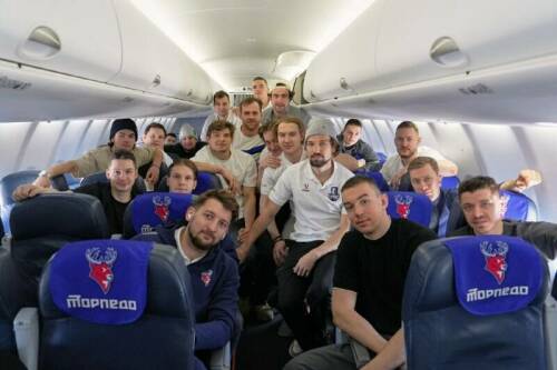 «Торпедо» не может вылететь в Нижний Новгород. Самолет задерживает аэропорт Череповца