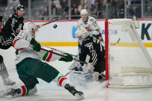 «Трактор» сократил отставание от «Ак Барса» в серии первого раунда