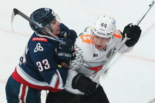 «Нефтехимик» сразится с «Авангардом» в четвертом матче плей-офф