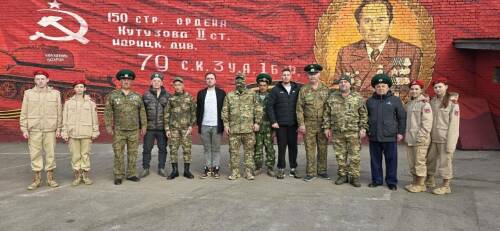 Четверо контрактников из Бугульмы и Белгорода отправились в зону СВО