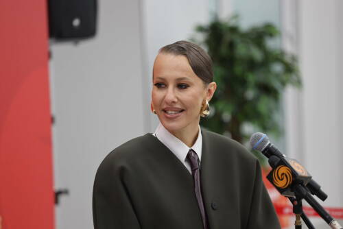 Ксения Собчак оценила конкурс «Мисс БРИКС» в Казани: «Здесь не ходят в купальниках»