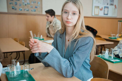 «Физика и химия популярны у детей»: как прошла олимпиада имени Лушникова в Казани