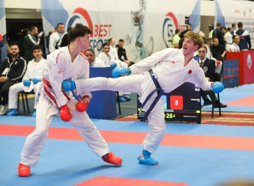 В Казани проходит международный турнир по каратэ «Кубок Ак Барс»