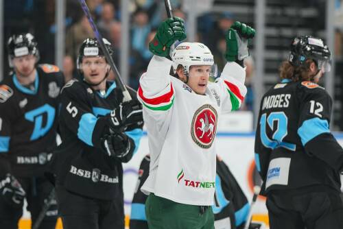 «Ак Барс» разгромно обыграл минское «Динамо» в первом домашнем матче и повел в серии 3-0