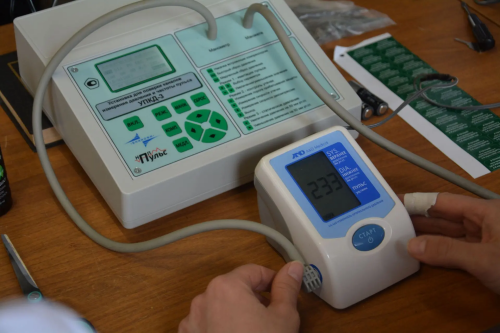 В Татарстане бесплатно проверили работоспособность 3,5 тысяч тонометров