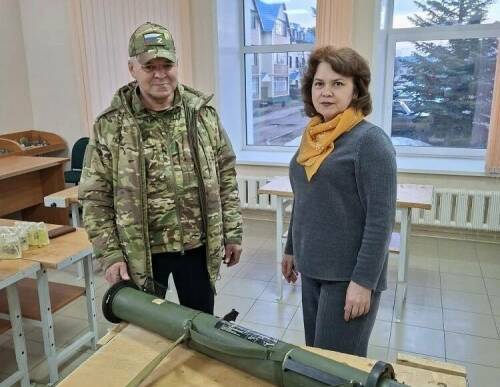 В Актанышский краеведческий музей передали трофеи из зоны СВО