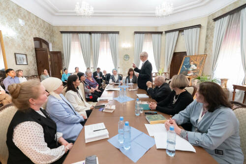 В Казани прошло пленарное заседание Всероссийской конференции «Тукаевские чтения – 2026»