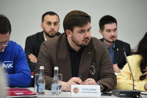 Молодежный парламент РТ разработал «Конструктор презентаций» для сельских активистов