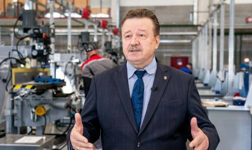 Миллион на ипотеку и жилье как в СССР: как ОПК переманивает молодежь у курьерских служб