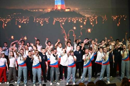 Школьники из Татарстана стали участниками смены «Памяти героев верны!» в «Орлёнке»