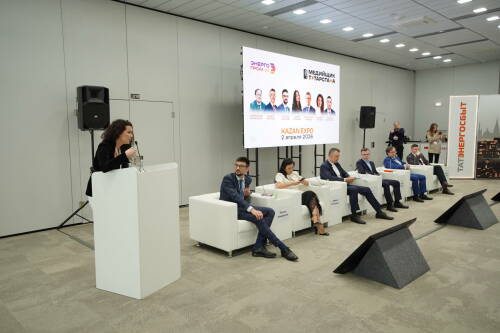 Немотивированность молодежи, влияние ИИ и открытость: как меняется медиасфера Татарстана