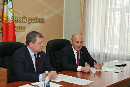 Ахметов предложил тиражировать опыт Нурлатского района РТ по сохранению родных языков