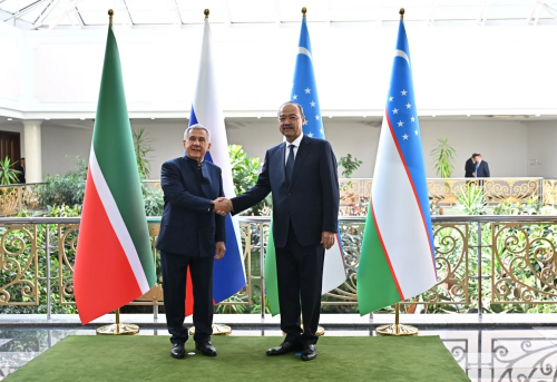 Рустам Минниханов пригласил делегацию Узбекистана на «KazanForum»