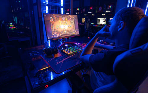 Казань вошла в топ-3 городов по числу пользователей нейросетей